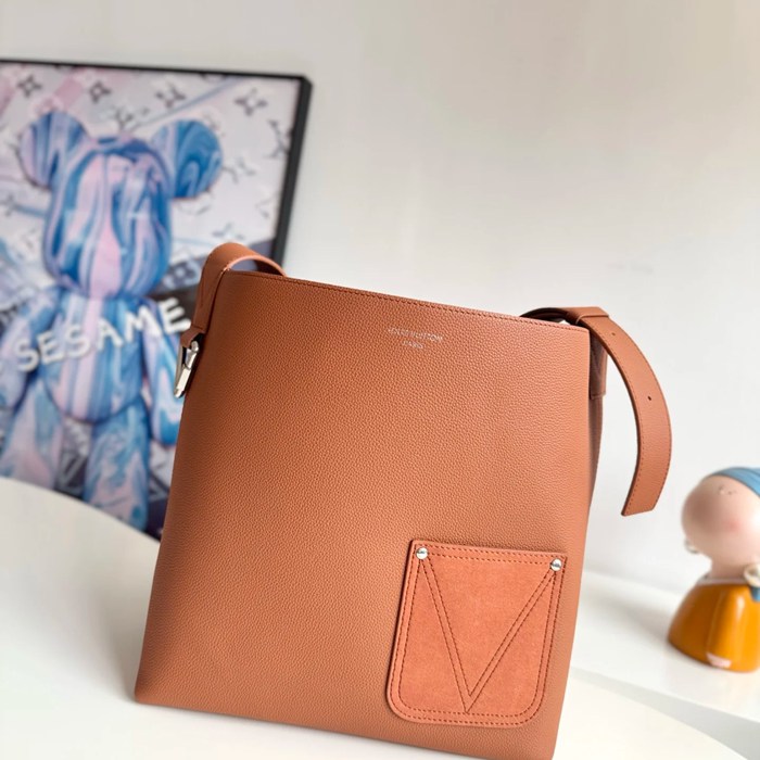 LOUIS VUITTON M26745 ヴェルソホーボーハンドバッグ サイズ:33x30x15.5cm