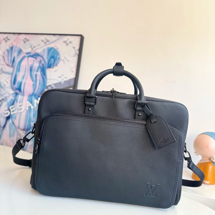 LOUIS VUITTON M26075 ウィーケンダーバッグ ブリーフケース サイズ:46x31x18cm