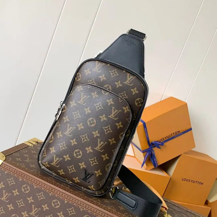 LOUIS VUITTON M46327 キャンバスショルダー アベニュー サイズ:31x20cm