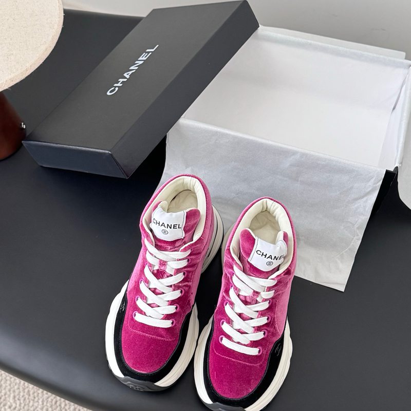 【CHANEL】25Cスニーカーレディース