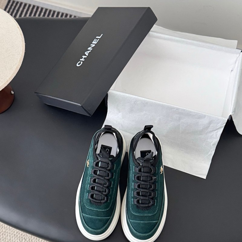 【CHANEL】25Cスニーカーレディース