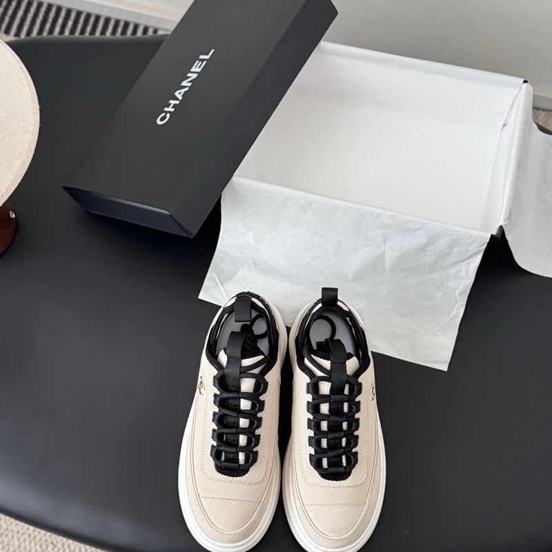 【CHANEL】25Cスニーカーレディース