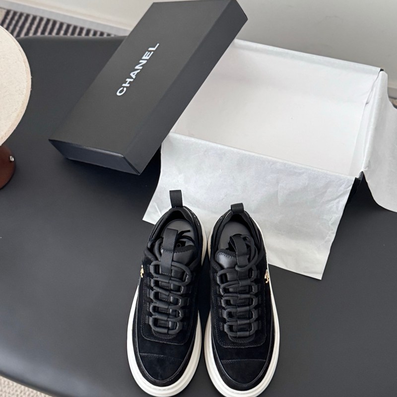 【CHANEL】25Cスニーカーレディース