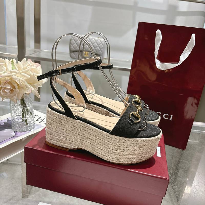 【GUCCI】2026春夏サンダルレディース