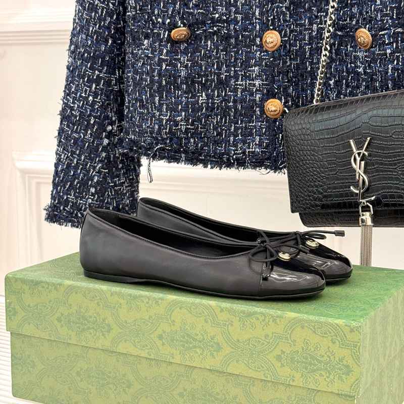 【GUCCI】バレエシューズレディース