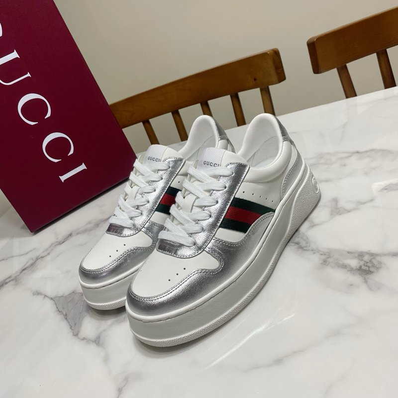 【GUCCI】厚底スニーカーメンズレディース