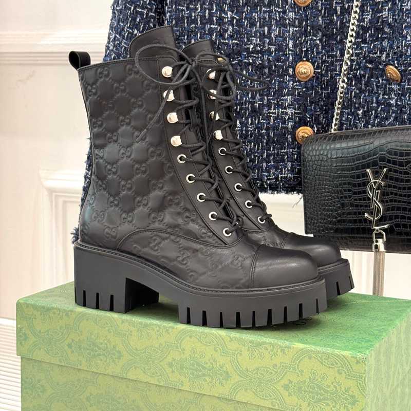 【GUCCI】GGマーチンブーツレディース