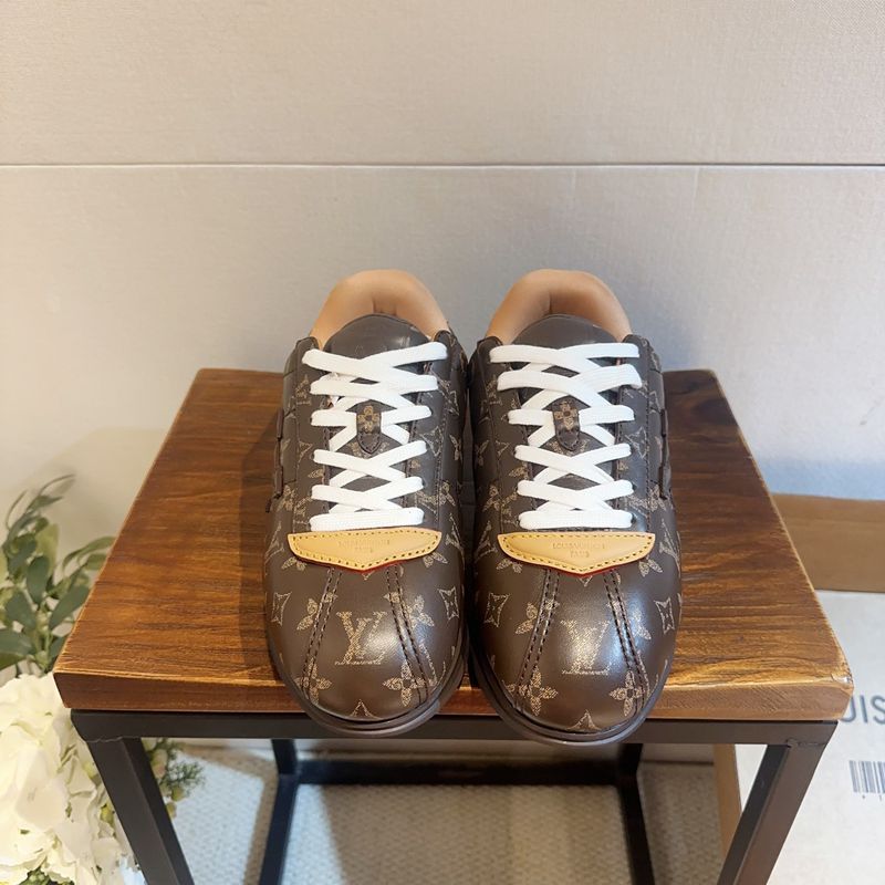 【LOUISVUITTON】ファレルウィリアムスコラボバターソフトスニーカーメンズレディース