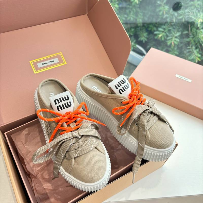 【MIUMIU】2026春夏新作NEWBALANCEコラボスニーカーキャンバススニーカーレディース