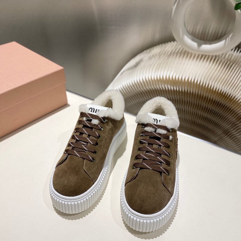 【MIUMIU】ビスケットシューズ厚底スニーカーウールスニーカーレディース