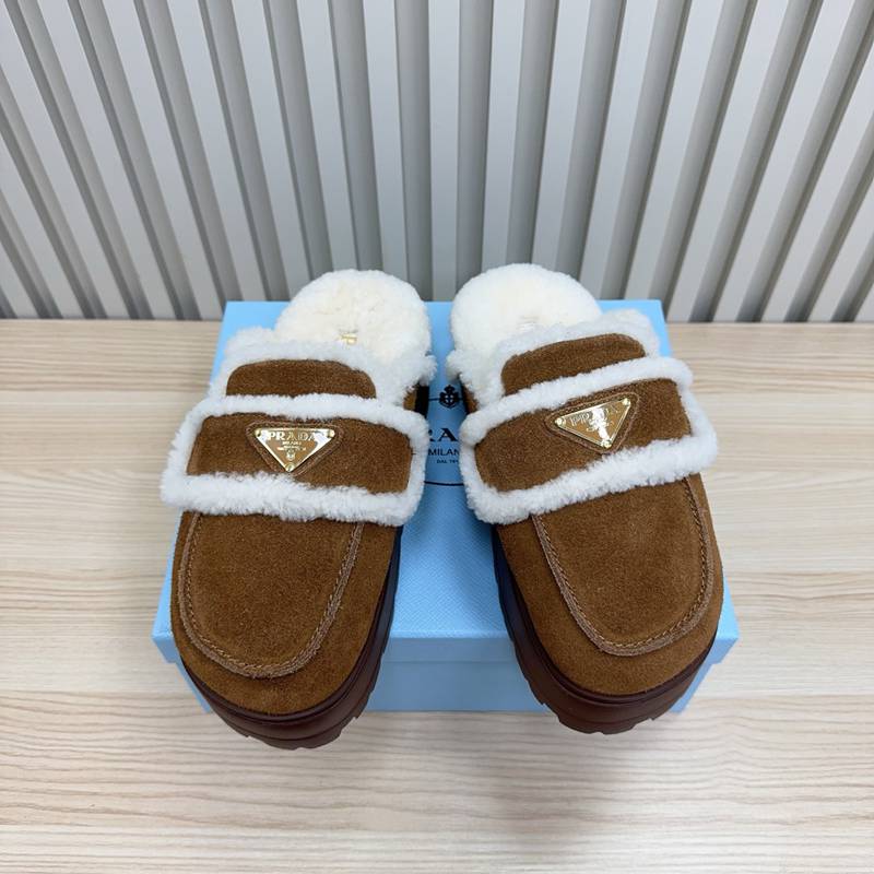 【PRADA】ウールスリッポンレディース