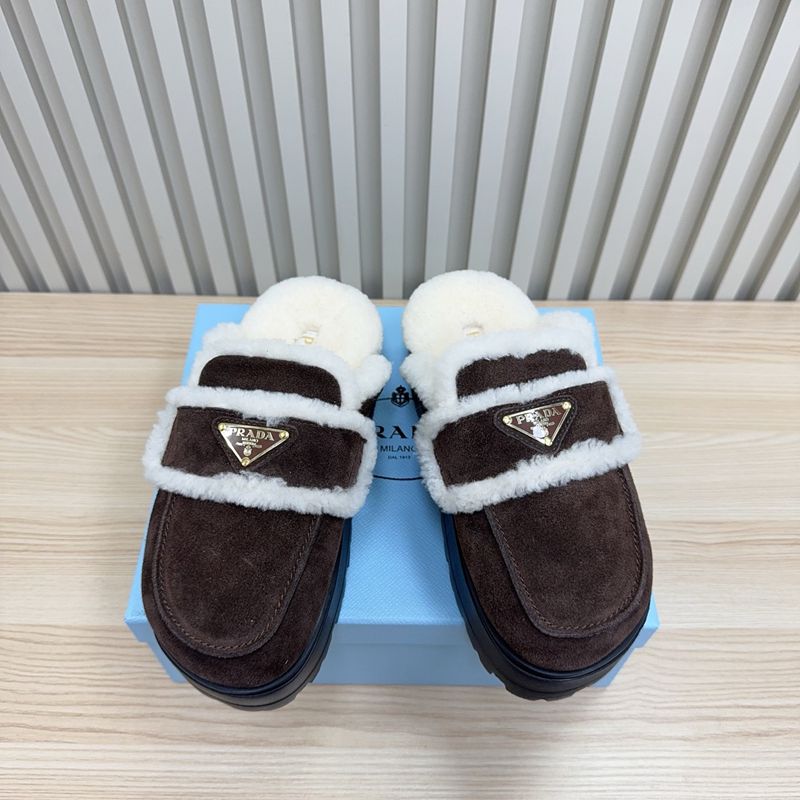 【PRADA】ウールスリッポンレディース