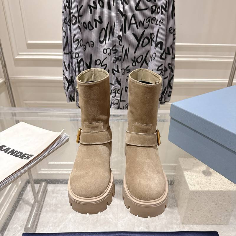 【PRADA】ショートブーツレディース