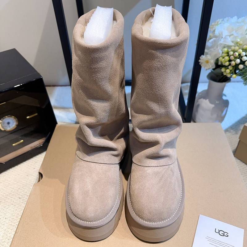 【UGG】雪国ブーツフォールディングブーツウールブーツレディース