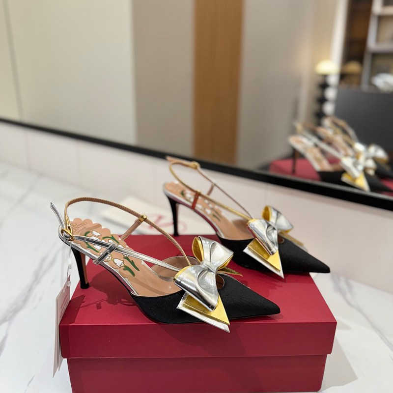 【VALENTINO】25SSパンプスレディース