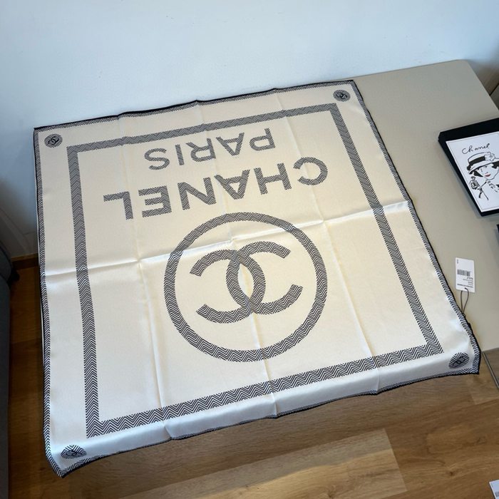 シャネル オリジナル90cmシルクスカーフ 90X90cm