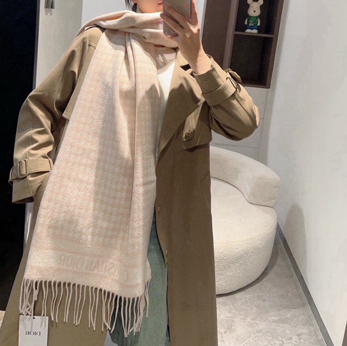 ディオール 千鳥格スカーフ 50x200