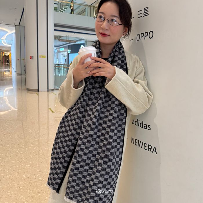 ルイ ヴィトン カシミヤスカーフ 45x200cm