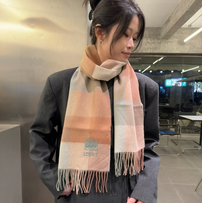 ロエベ カシミヤスカーフ 30x180