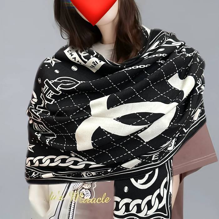 シャネル 新作 両面同色 ラクガキスカーフ 65x185