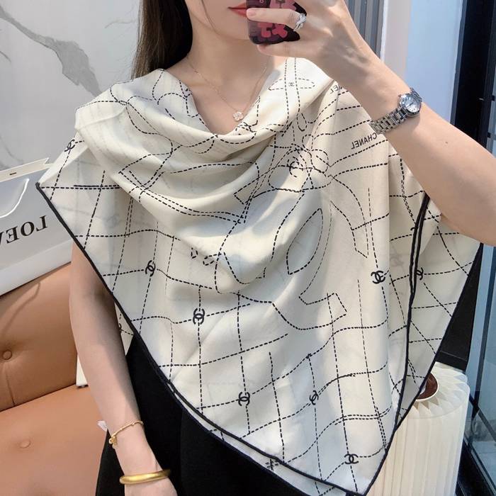 シャネル 新作 140×140 シルクウールスカーフ 140x140