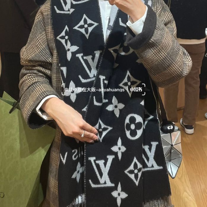 ルイ ヴィトン 新作ウールスカーフ 186x34cm