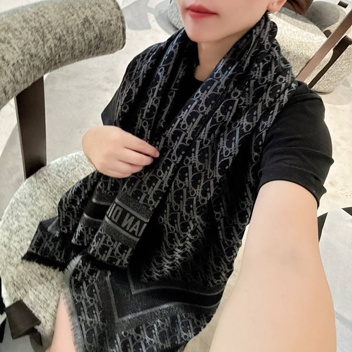 ディオール ストール 140 x 140cm