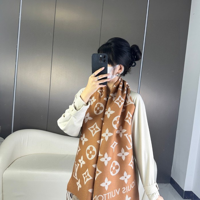 ルイ ヴィトン 新作 Simply LV スカーフ 34x180cm