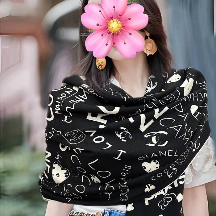 シャネル 新作2025 ラクガキプリント 140x140