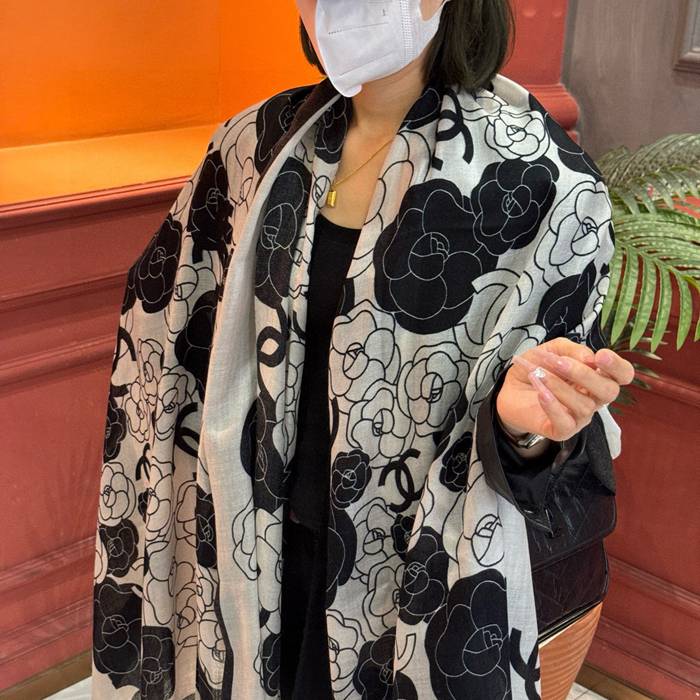 シャネル 新作 カメリアカシミヤスカーフ 100x200cm