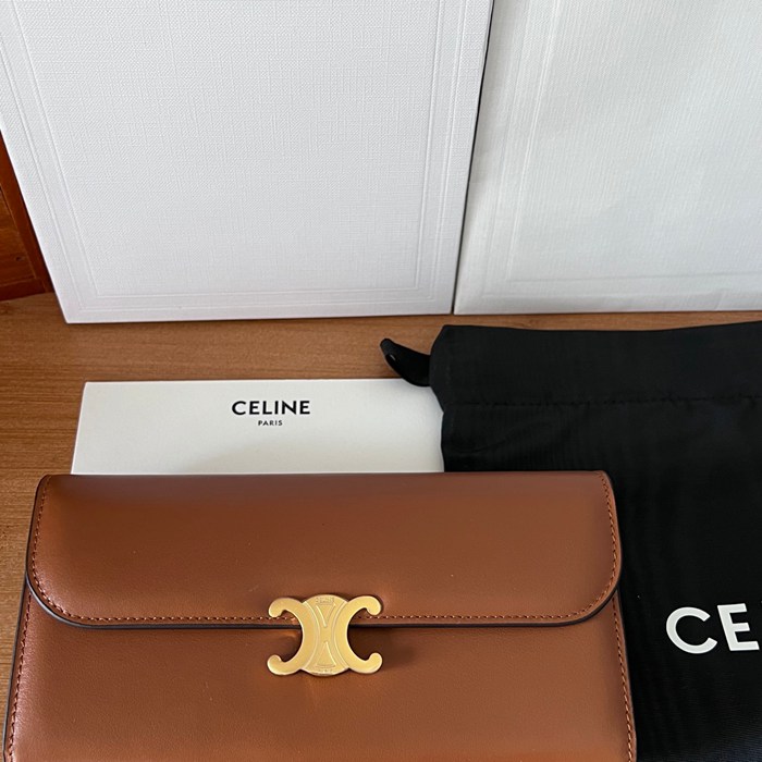 CELINE 10E313 トリオンフ 大財布 サイズ:19x10cm