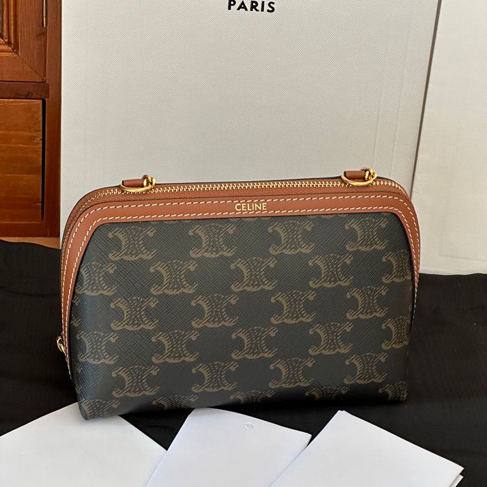 CELINE 10E382 ミニハンドバッグ チェーン貝殻 トリオンフ サイズ:16x11cm