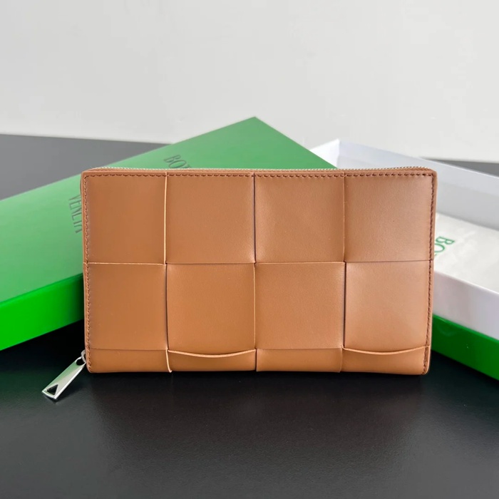 BOTTEGA VENETA BV 649607 メンズ大編み財布 クラシック編み牛皮 19x11.4cm サイズ:19x11.4cm