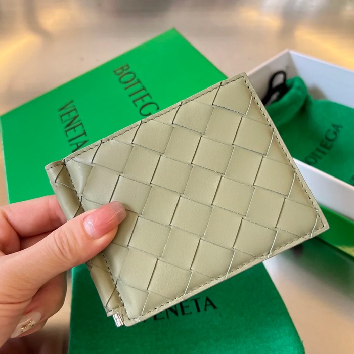 BOTTEGA VENETA BV 592626 新作マネークリップ 編み牛皮 11.5x9x0.5cm サイズ:11.5x9x0.5cm