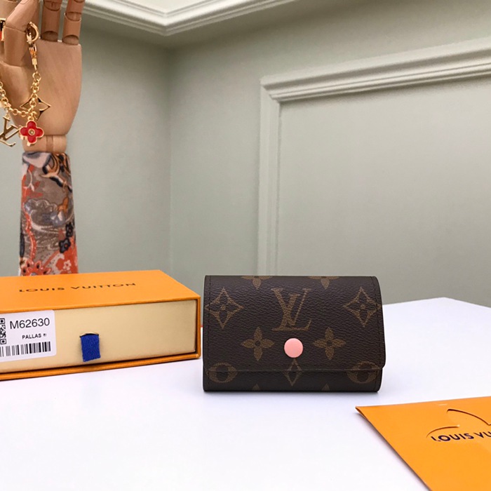 LOUIS VUITTON M62630 キーケース モノグラム ピンク サイズ:10×7cm