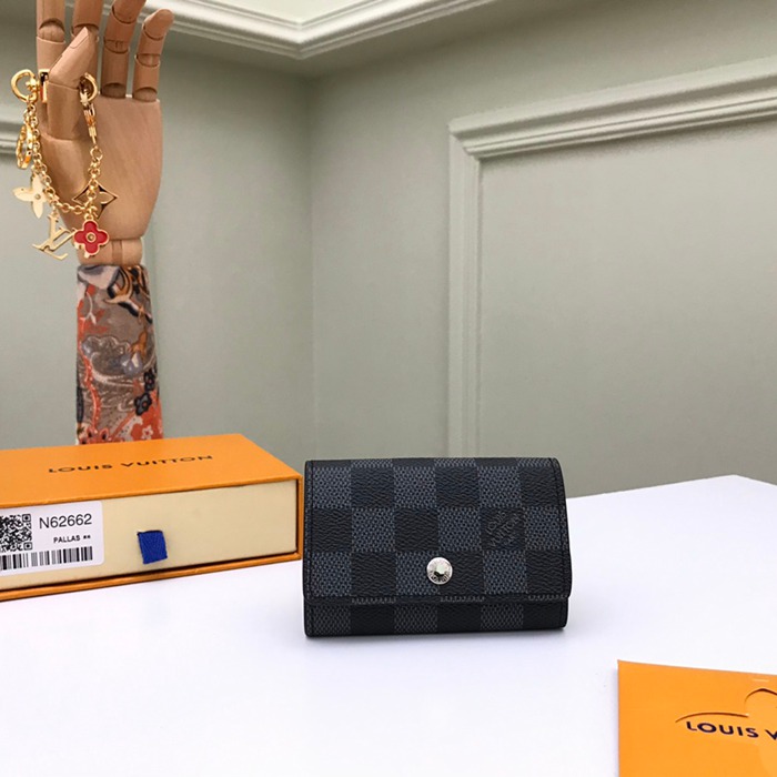 LOUIS VUITTON N62662 キーケース ダミエグラファイト サイズ:10×7cm