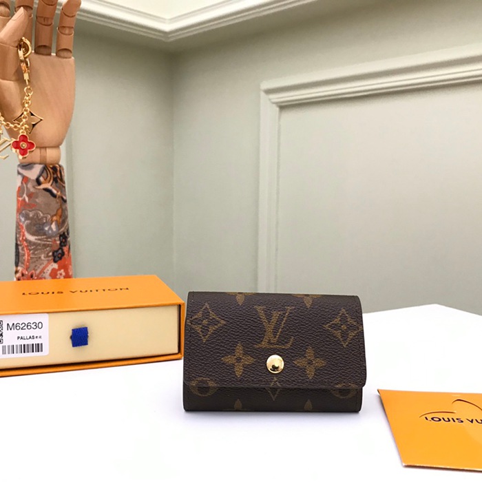 LOUIS VUITTON M62630 キーケース モノグラム サイズ:10×7cm