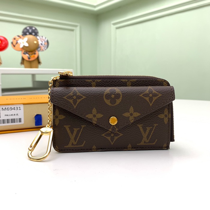 LOUIS VUITTON M69431 レクトヴェルソ カードケース モノグラム サイズ:13x9.5x2.5cm