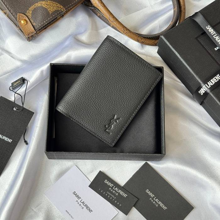 SAINT LAURENT 668736 二つ折り財布 荔枝紋 サイズ:11.5x9cm
