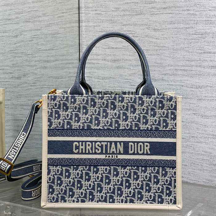 DIOR 8004 カーフレザー 刺繍、レター ホワイト、ブルー 斜め掛けバッグ、トートバッグ 小 クラシック 26.0x21.0x12.0cm サイズ:26x21x12cm