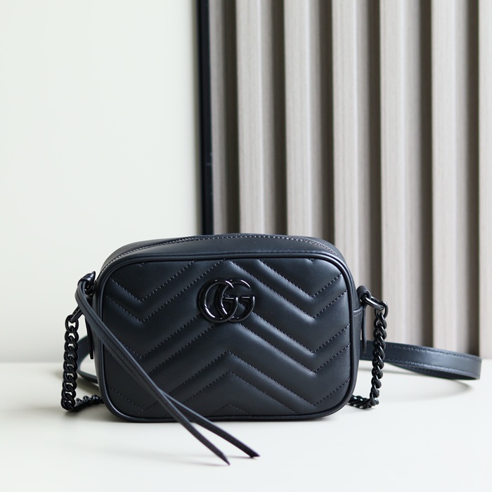 GUCCI 634936 ブラック、シルバー ハンドバッグ GG、マルモント 18cm サイズ:18x15x6.5cm