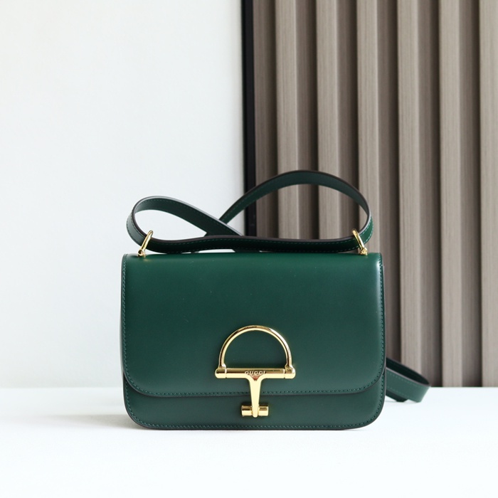 GUCCI 846705 レザー グリーン、ゴールド ショルダーバッグ 馬銜、クラシック 22cm サイズ:22.5x14x8cm