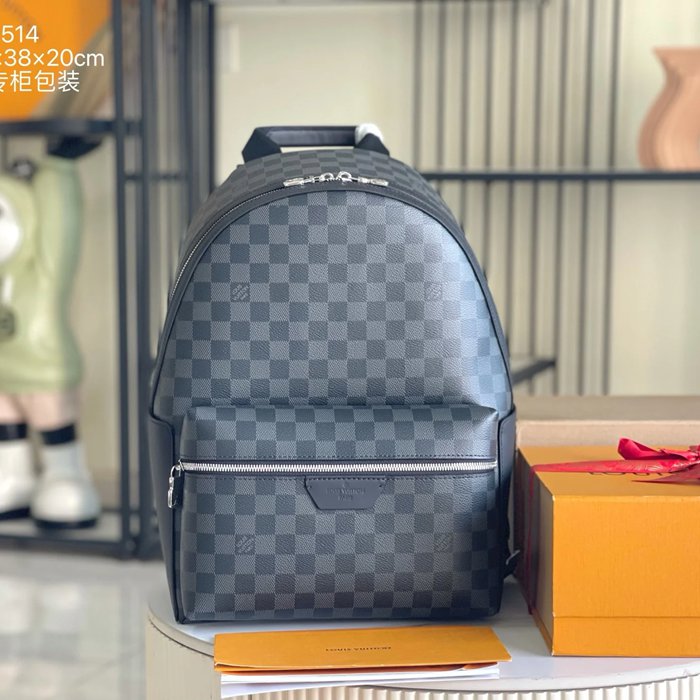 MCM リュック オールレザー ブラック M40514 サイズ:38x29x20cm