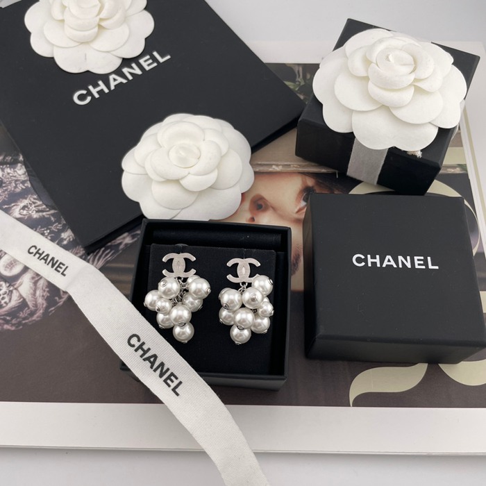 シャネル スタイル ピアス グレープ