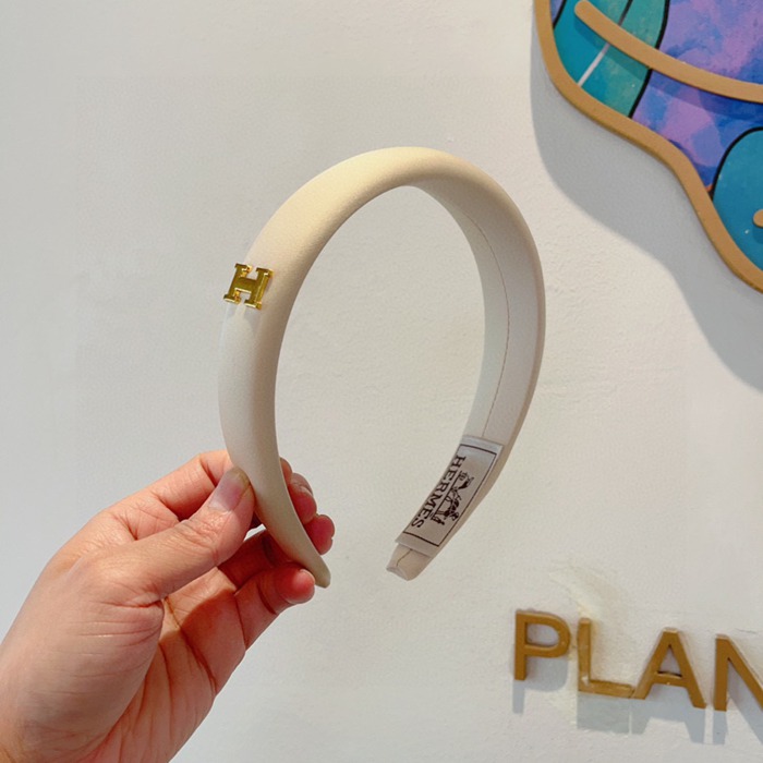 エルメス スタイル ヘアバンド