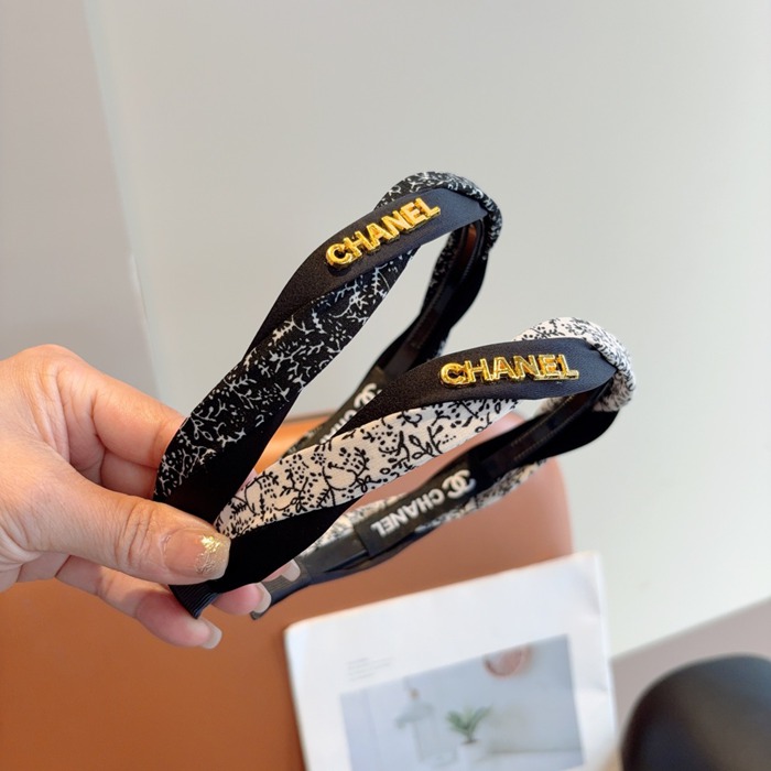 シャネル スタイル ヘアバンド レター