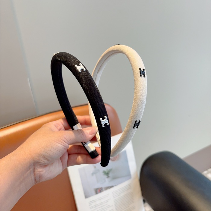 セリーヌ スタイル ヘアバンド