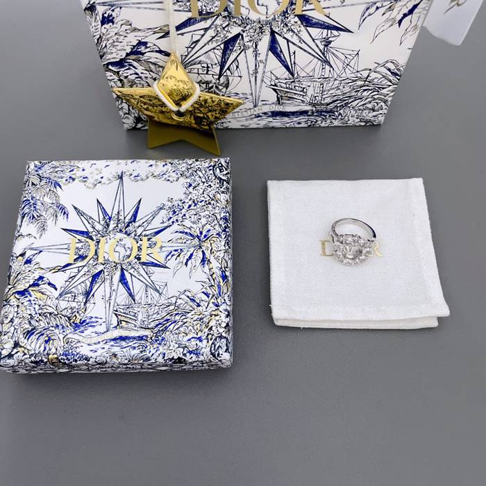 ディオール スタイル リング クリスタル