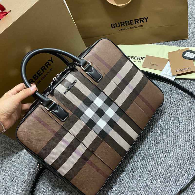 BURBERRY チェック ブリーフケース メンズ 38×28×9cm