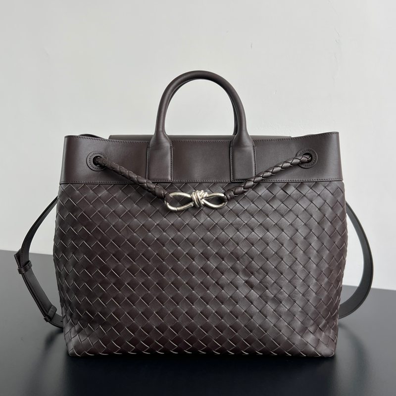 BOTTEGA VENETA アンディアモ トートバッグ ユニセックス 43×39×20cm